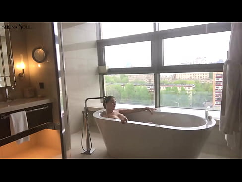 ❤️ Riesiges Babe wichst leidenschaftlich ihre Muschi im Badezimmer ️ Porno bei de.rex-porn-com.ru